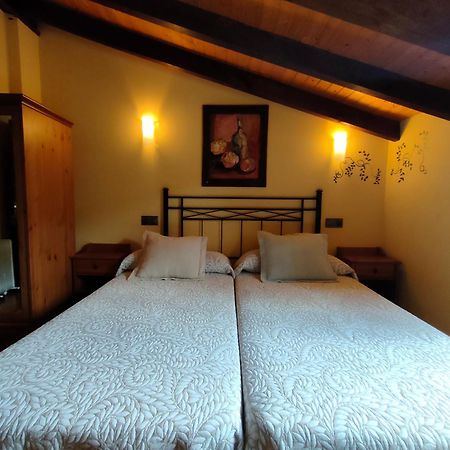 Hotel Dona Gaudiosa Пола-де-Лена Экстерьер фото