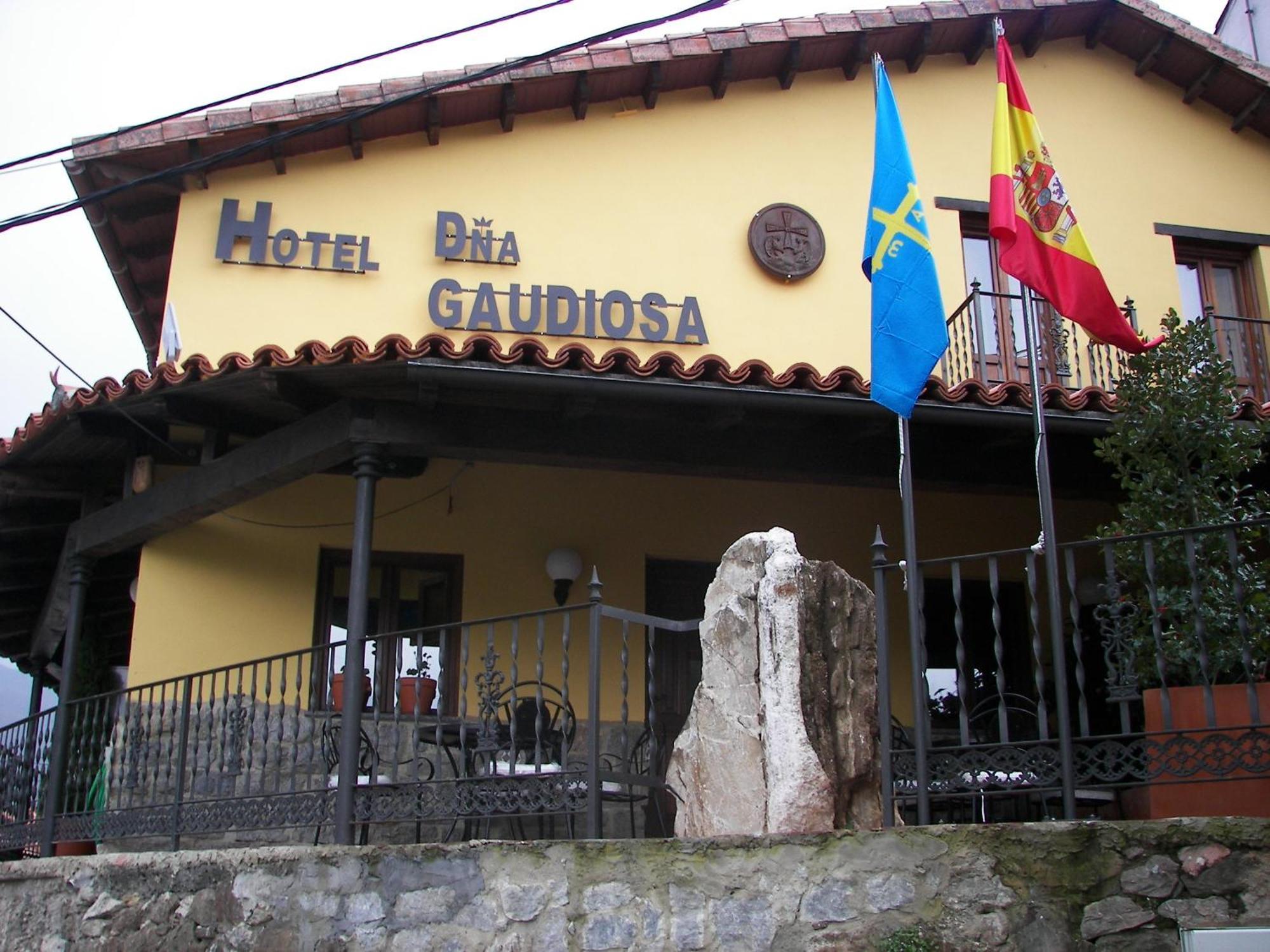 Hotel Dona Gaudiosa Пола-де-Лена Экстерьер фото